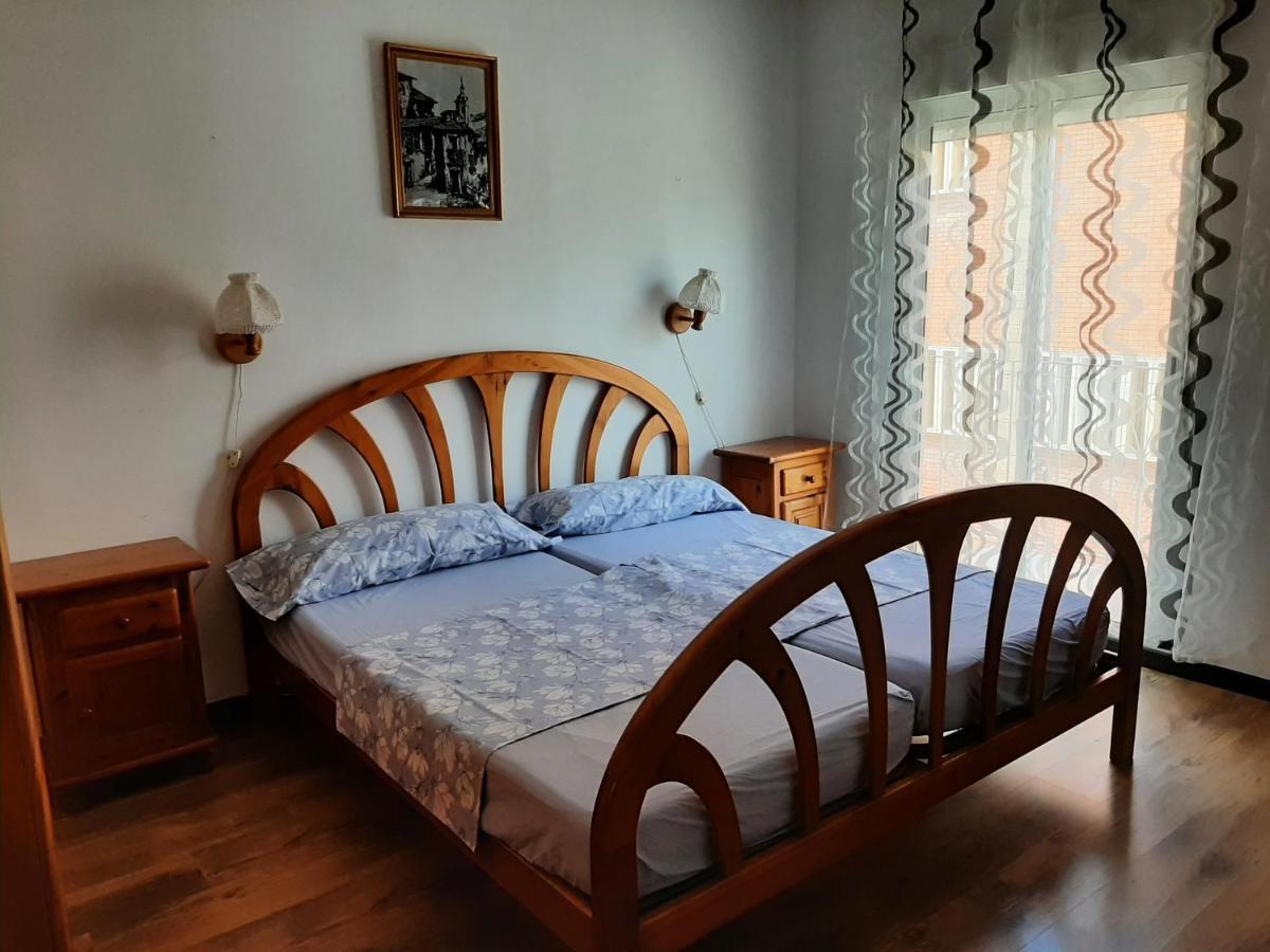 Burriana Apartment Bagian luar foto